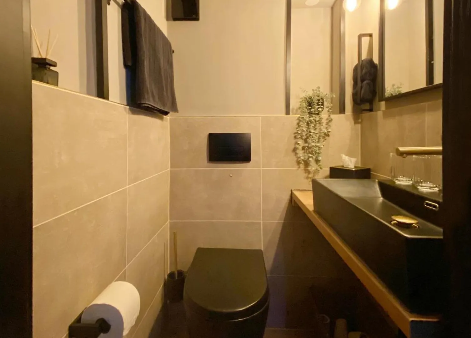 Apartment Black Suite 2 Luxus In Alsternaehe Hamburg Germany